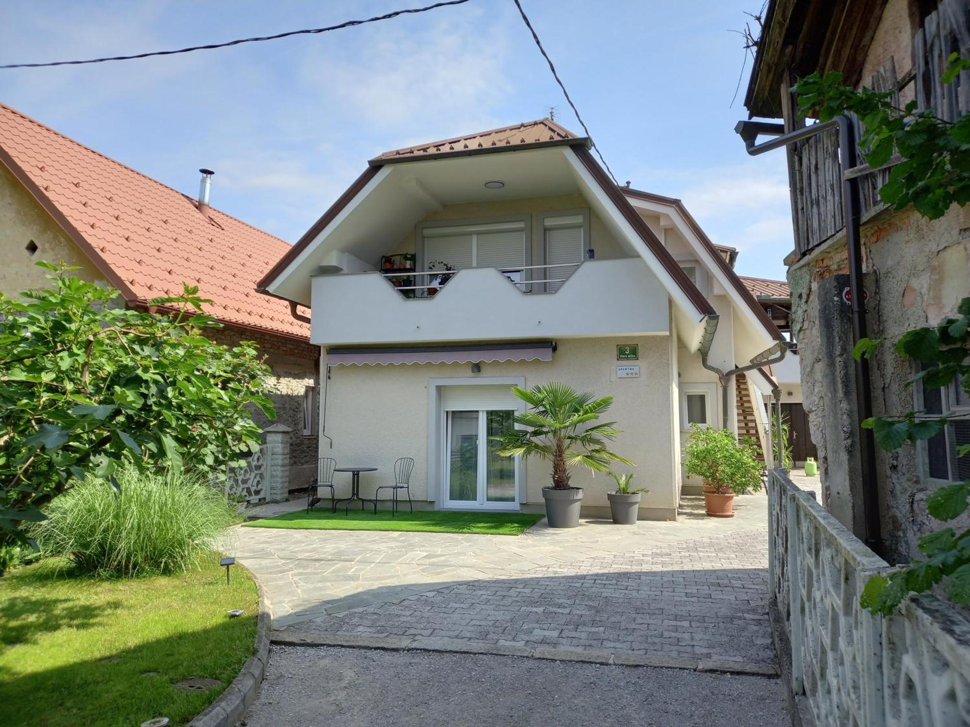 Stara Jezica Apartments With Wifi Ljubljana Exterior photo